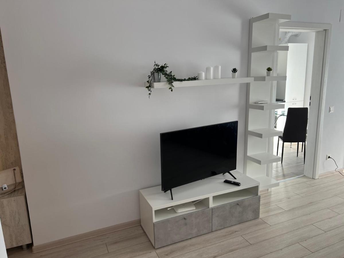 Sweety Relaxing Apartment No 135 Bucureşti Ngoại thất bức ảnh