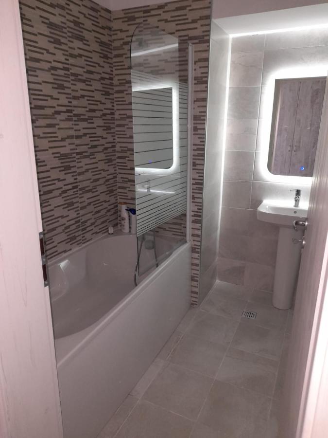 Sweety Relaxing Apartment No 135 Bucureşti Ngoại thất bức ảnh